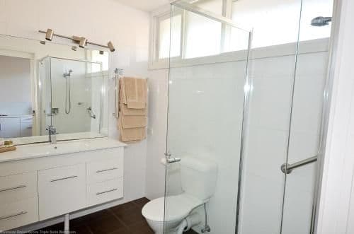 Motel Triple Room