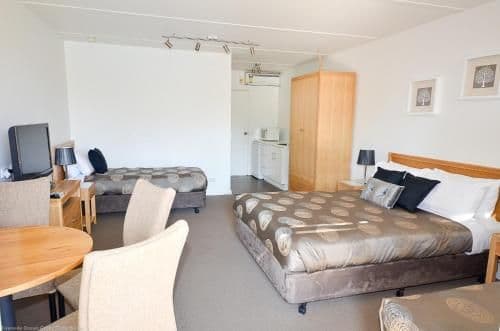 Motel Triple Room
