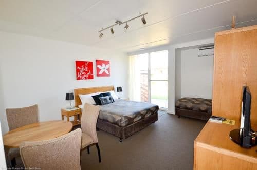 Motel Twin Room