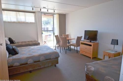 Motel Triple Room
