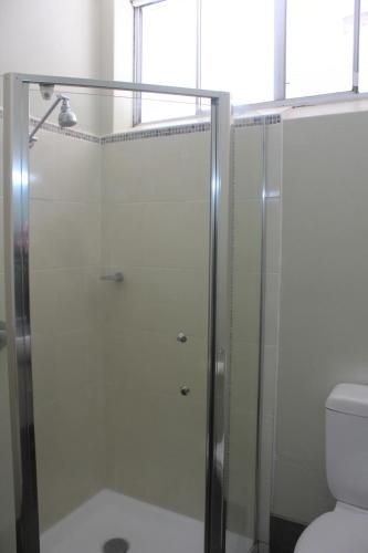 อโรเมต มอเตอร์ อินน์ (Aromet Motor Inn)3