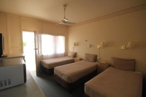 Basic Triple Room