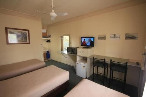 Basic Triple Room