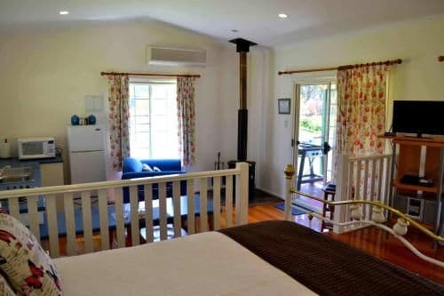 One-Bedroom Spa Cottage