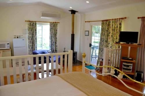 One-Bedroom Spa Cottage