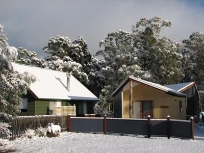 Derwent Bridge Chalets & Studios2