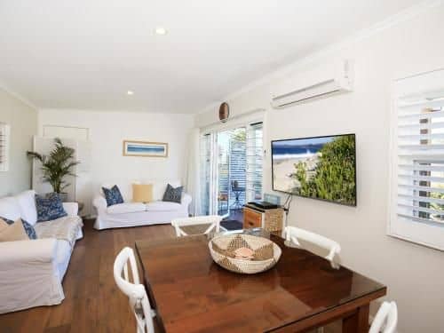 Jervis Bay Beach Shack - Pet Friendly Jervis Bay Beach Shack - Pet Friendly