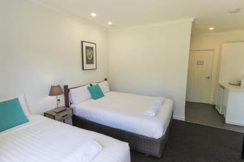 Premium Suite