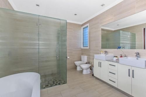 Malibu Beach House (Malibu Beach House @ Corporate Boardies)3