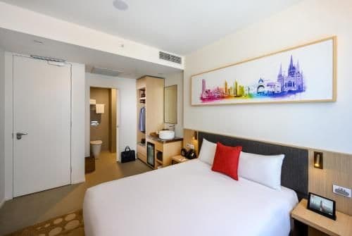 Superior Queen Room with Sofa Bed