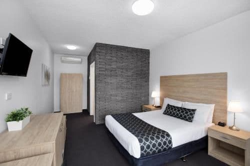 Superior Queen Room