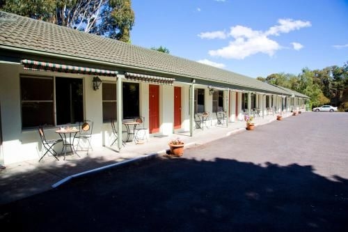 Macedon Black Forest Motel2