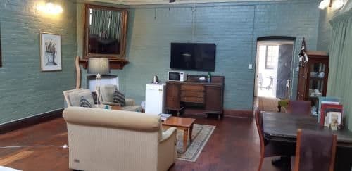 Deluxe King Suite