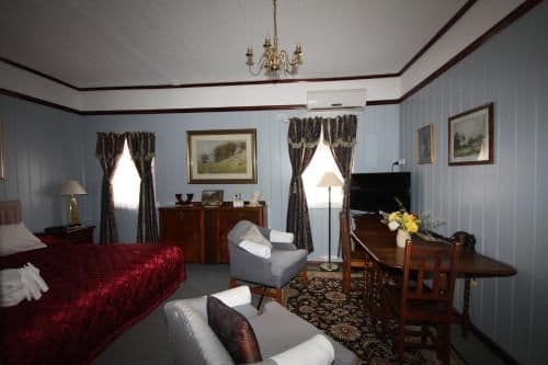 Deluxe Two-Bedroom Suite
