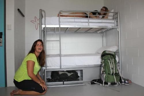 Bed in 6-Bed Mixed Dormitory Room with Shared Bathroom