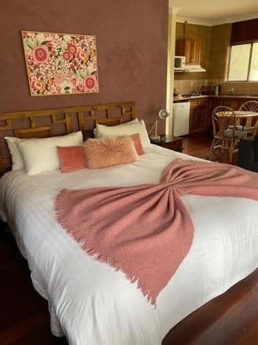 Ibis Deluxe Cottage