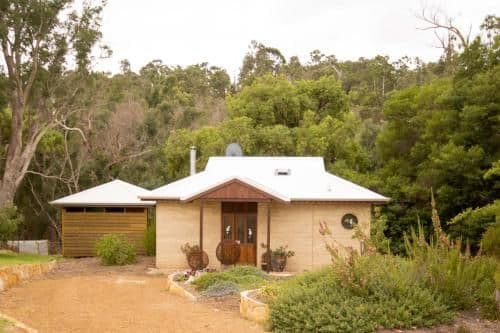 Corella Deluxe Cottage