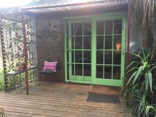 Large Three-Bedroom Cottage with Private Hot Tub - Salt Spring