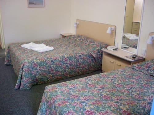 Double or Twin Room with Bathroom