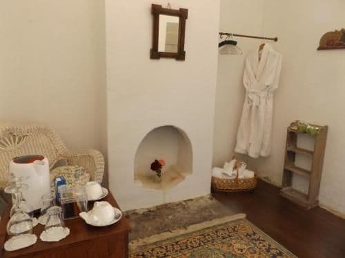 Double Room with Patio and Shared Bathroom