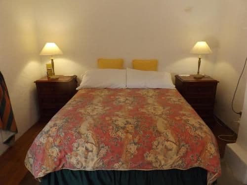 Double Room with Patio and Shared Bathroom