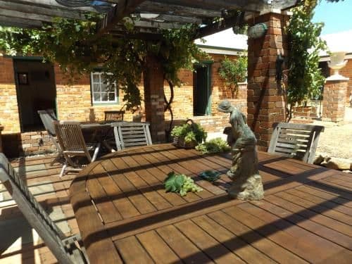 Double Room with Patio and Shared Bathroom