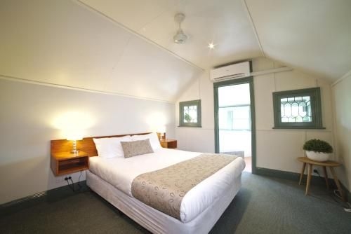 Ballarat Station Apartments0