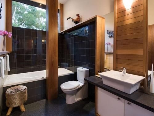 Burrall Lodge2