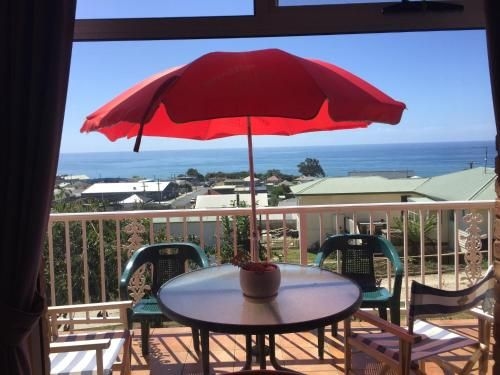 Penguin Seaside Homestay0