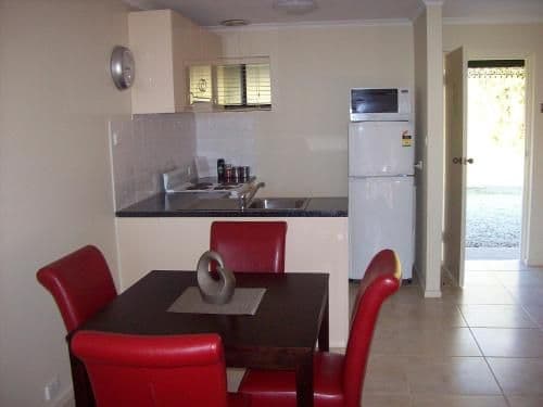 Deluxe Apartment with Valley Views