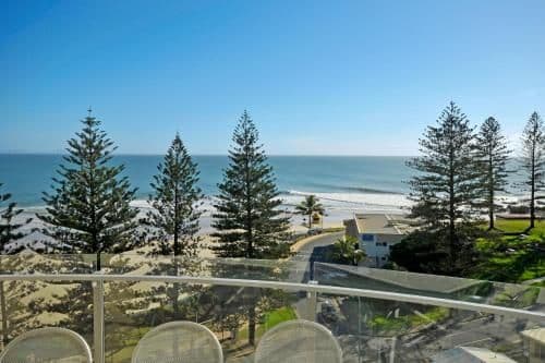 Superior Three-Bedroom Apartment with Ocean View