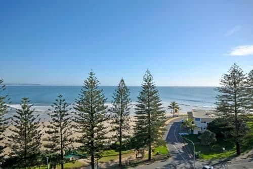 Superior Three-Bedroom Apartment with Ocean View