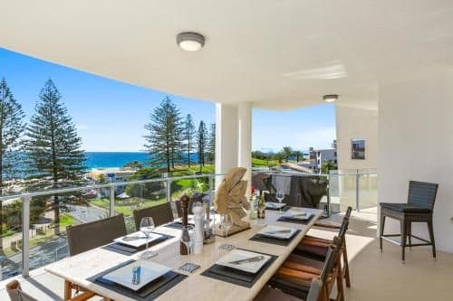 Superior Three-Bedroom Three-Bathroom Apartment with Ocean View