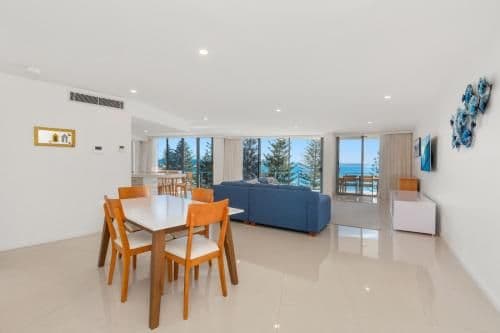 Deluxe Three-Bedroom Apartment with Ocean View