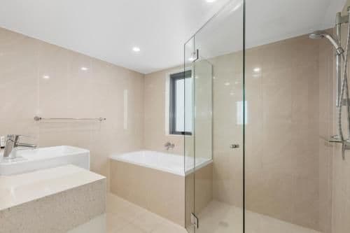 Superior Three-Bedroom Apartment with Ocean View