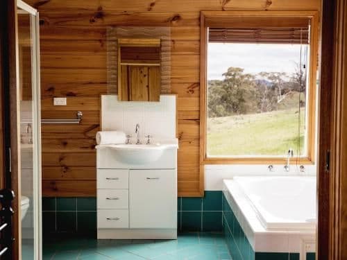 Three-Bedroom Spa Cottage
