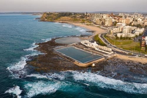 The Echo - Arena Newcastle Beach (Boutique Apartment In Highly Sought After Arena)3
