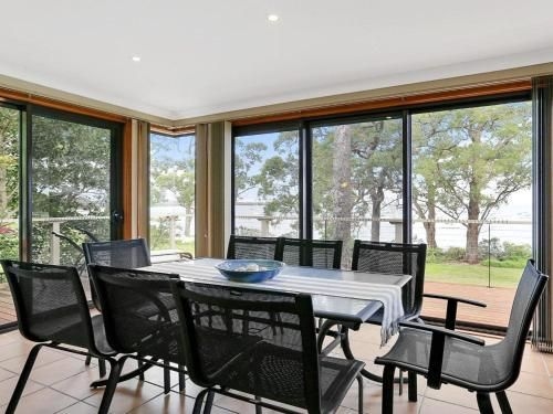 Tradewinds @ The Bay - all the comforts of home (Tradewinds @ The Bay - All The Comforts Of Home)1