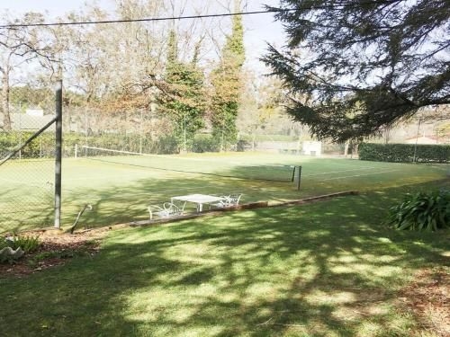 Robin Hill Manor - rambling retreat & tennis court (Robin Hill Manor - Rambling Retreat & Tennis Court)2