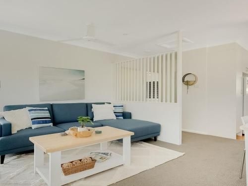 Ocean Blue Apartment Four - apartment on 2nd level (Ocean Blue Apartment Four - Apartment On 2nd Level)1