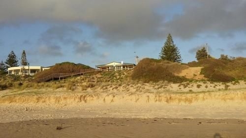 Beachside Escape on The Esplanade1