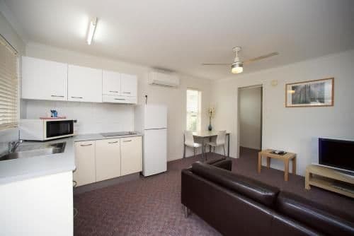 One-Bedroom Cabin - The Cottage