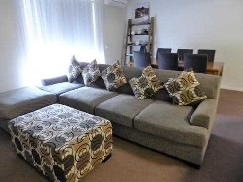 Superior Two-Bedroom Apartment - Courtyard Access