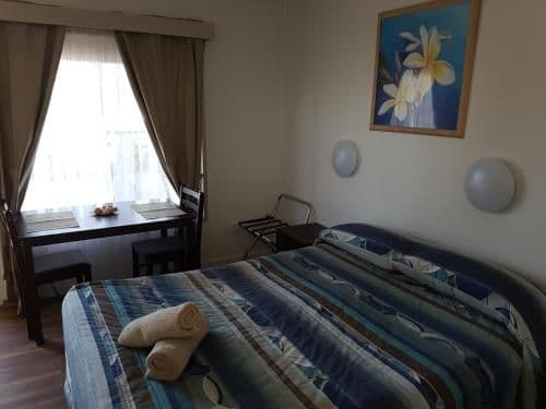 Queen Room - Pet Friendly