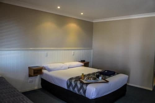Large Double or Twin Room