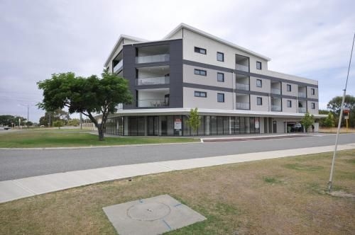 Coastal By Rockingham Apartments0