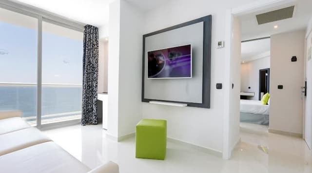 JUNIOR SUITE STANDARD