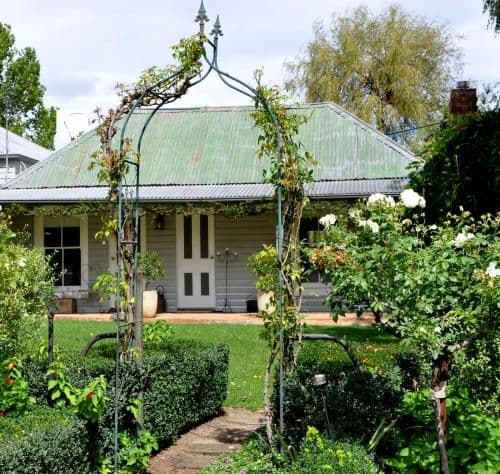 One-Bedroom Cottage
