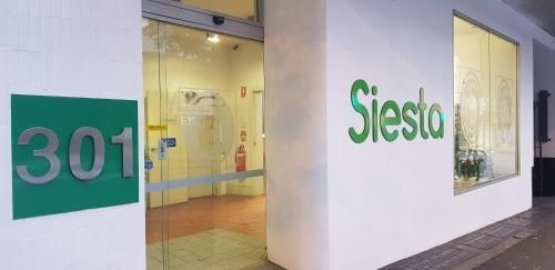 Siesta Sydney1