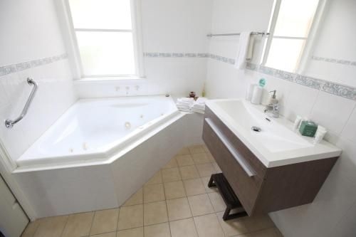 Mt.Martha Guesthouse By The Sea1